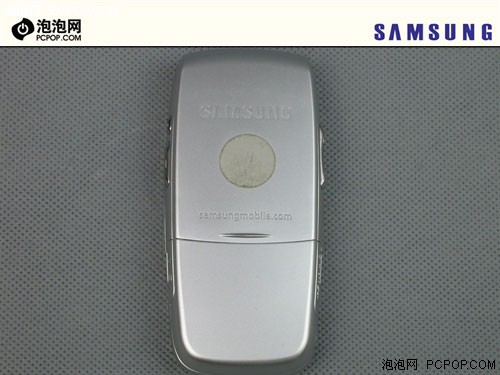 金屬摩天輪三星小巧音樂(lè)機(jī)E768評(píng)測(cè)(3)
