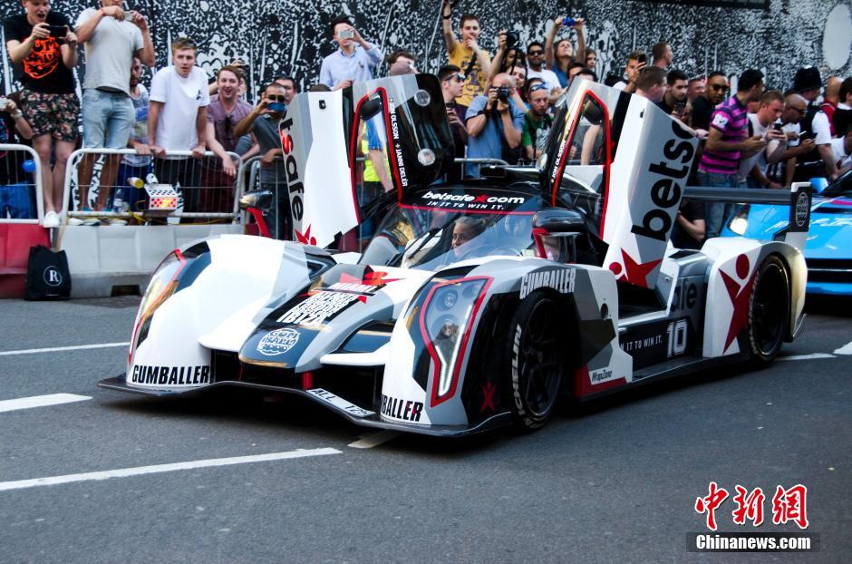 һһȵGumball3000܇ِ68ڂe